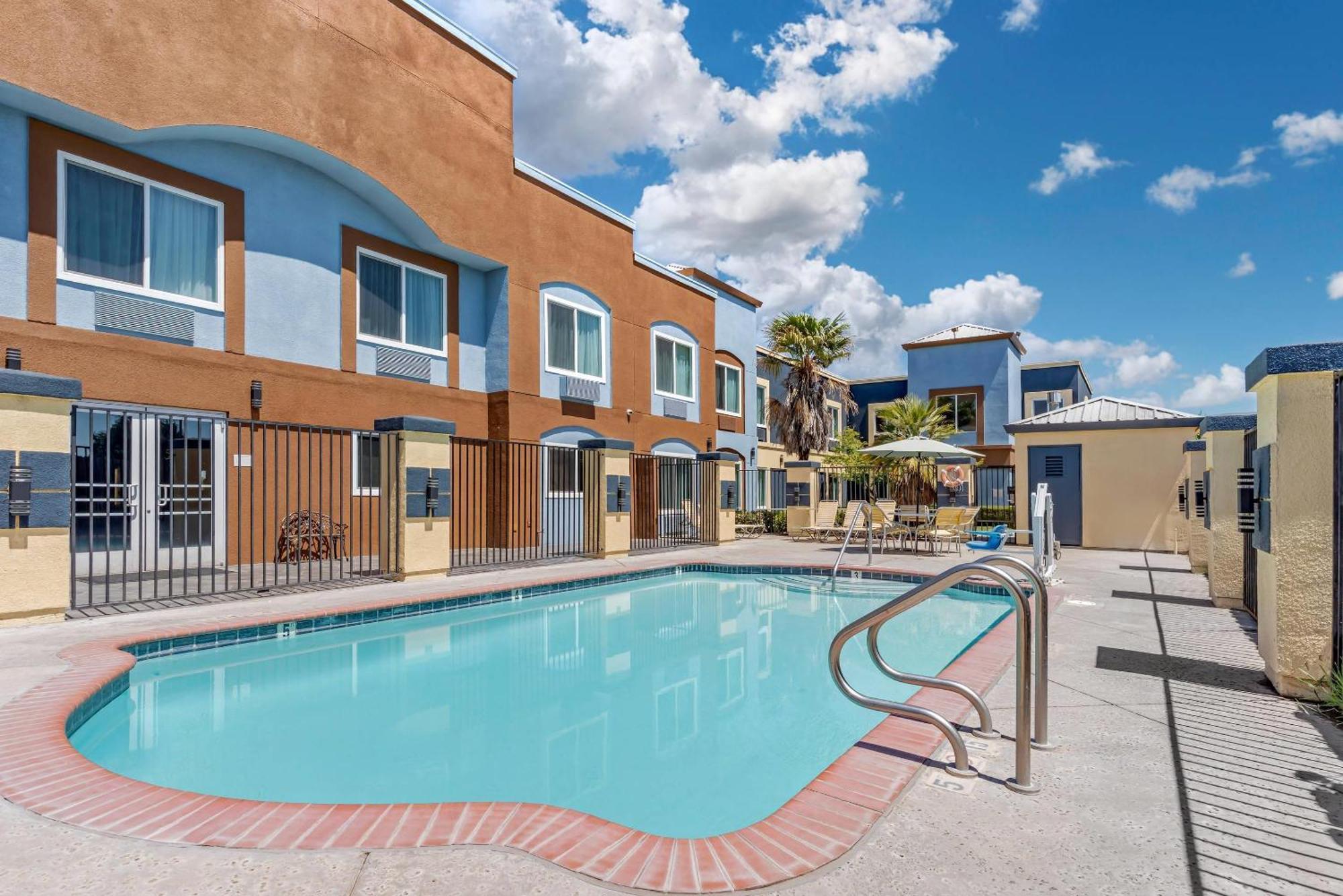 Country Inn & Suites By Radisson, Modesto-Salida Exteriör bild